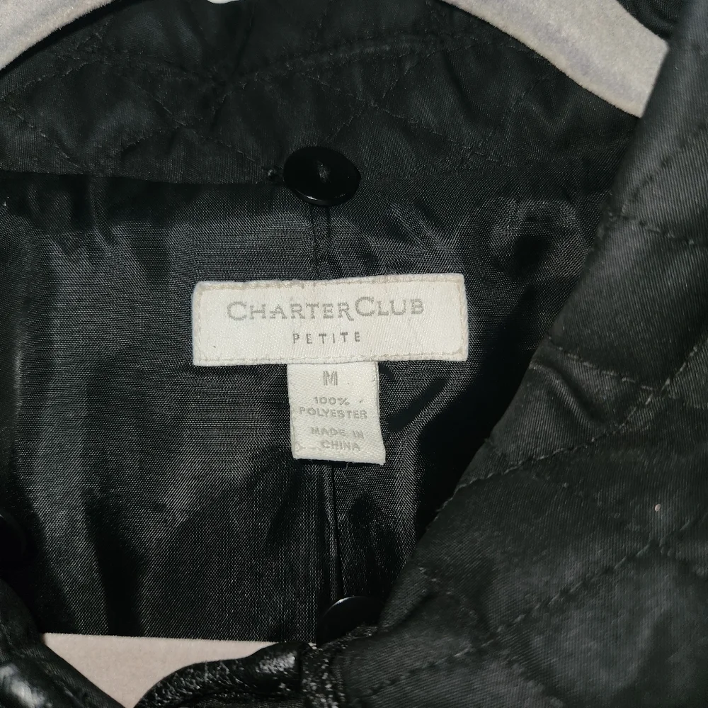 Coat - Picture 3 of 3